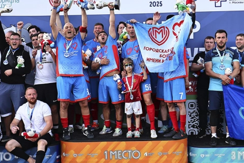 Футбольное золото в наших руках!