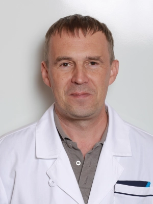 Мамонов Дмитрий Александрович врач-хирург