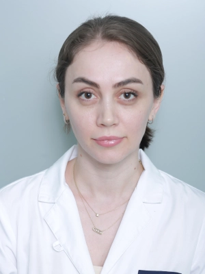 Евлоева Хава Идрисовна врач приемного отделения - врач-терапевт